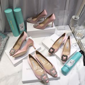 Manolo Blahnik Hangisi Pumps Satin With Gunmetal Crystal Buckle Pink